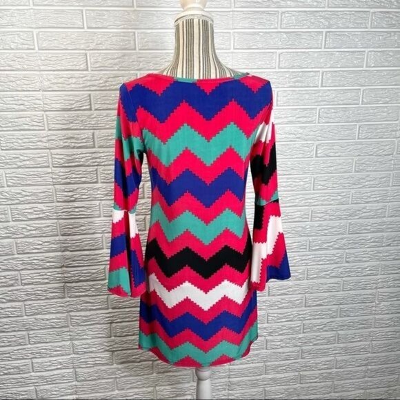 Miss a Day Chevron Patterned Shift Dress Bell Sleeves Multicolored Size Small - Picture 6 of 9